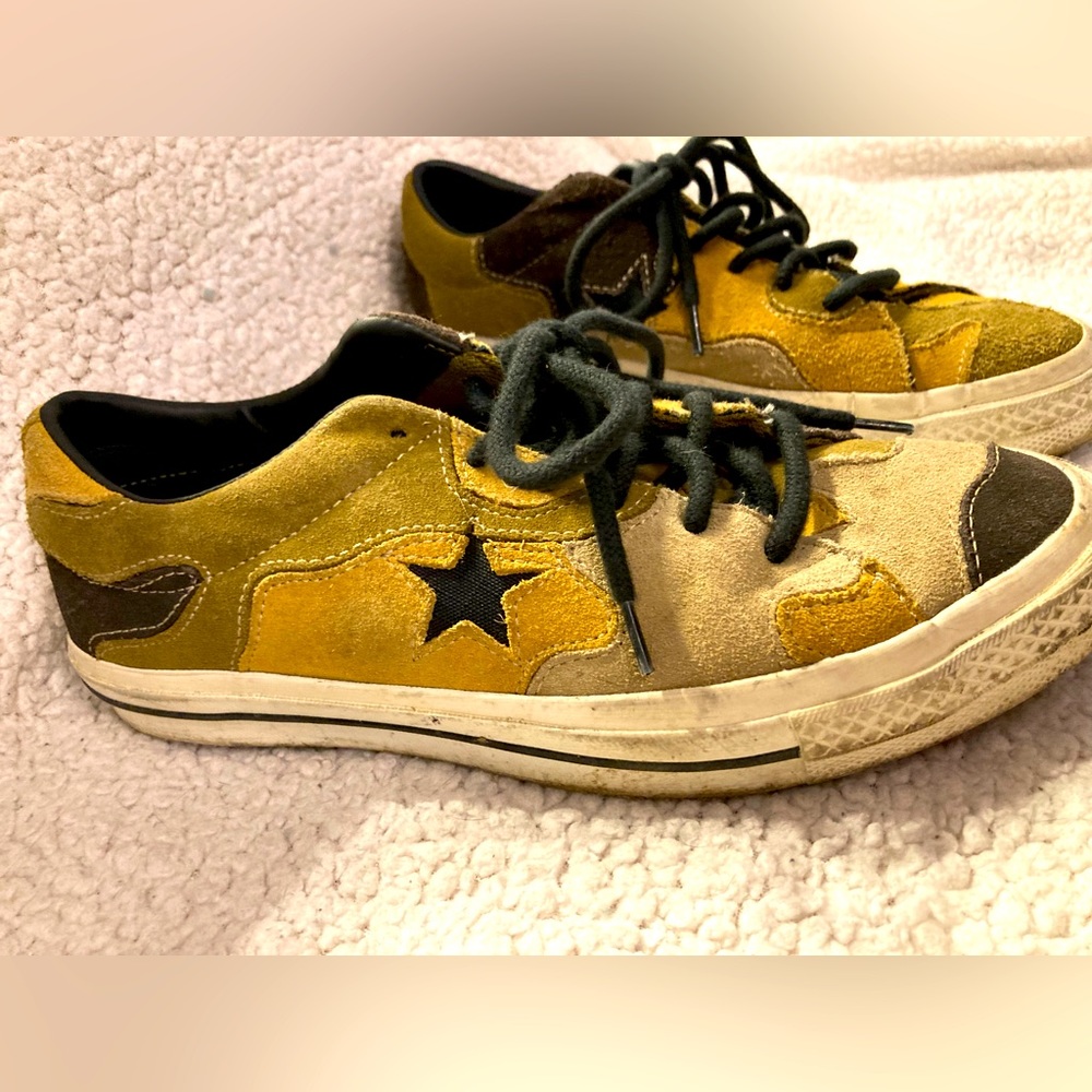 Camouflage converse low top shoes